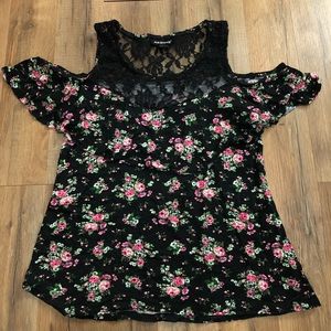 Colorful flower top with shoulders hang